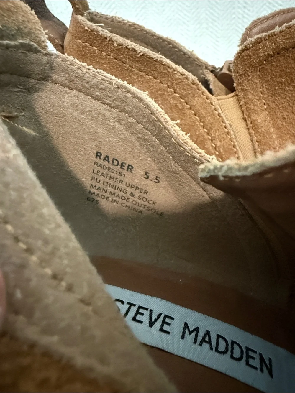 Steve Madden Rader suede booties 5.5